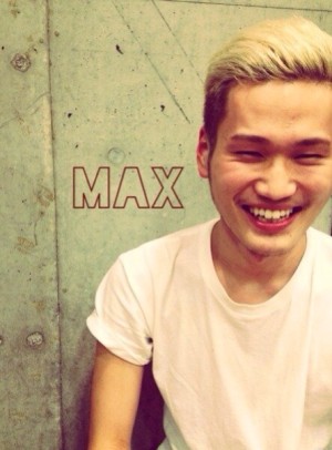 MAX 1年目