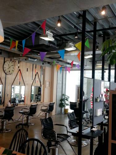 U-REALMハロウィン仮装営業は「ウォーリーを探せ」