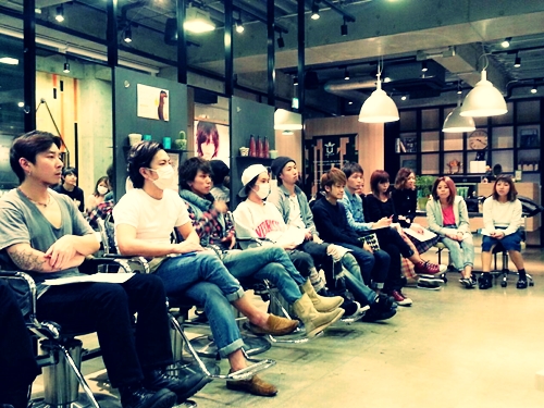 毎月の定例会議【U-REALM×L.O.G×L:der's】表参道の美容室の夜は長い