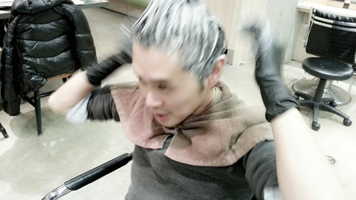 美容師だけどセルフカラーしてみた24