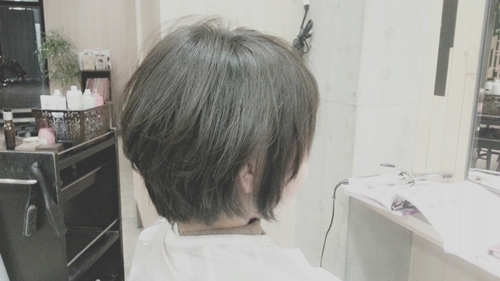ロングからショートボブにバッサリ切ったらこうなった2