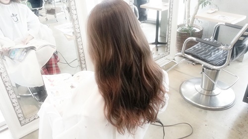 ブラウンベースのアッシュグレーカラーで2015春夏は【さらさらツヤツヤ】01