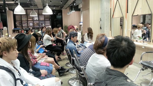 売るのが目的じゃない!髪をキレイに保てるアイテムをお勧めしたい!06