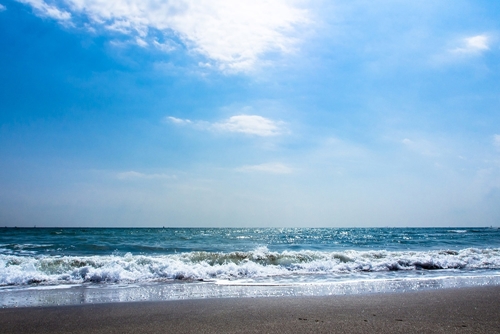 海やプールの後のパサパサゴワゴワ!ヘアケア方法と対処法【美容師のQ&A】3