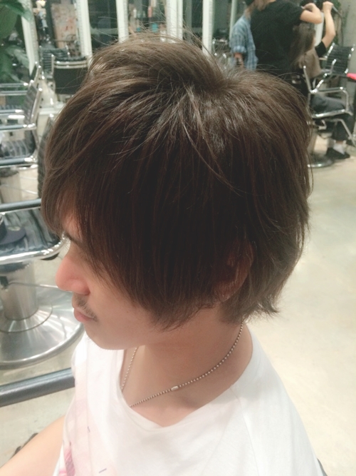 美容師の自分が髪色を【ダークアッシュ】に染めてみました。02