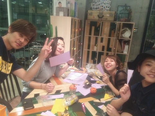 今週からはハロウィン仕様のサロンでお待ちしていますよ03