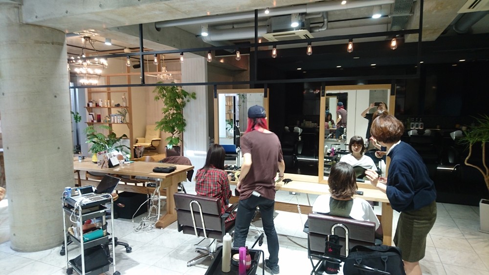 AnZie坂狩トモタカ氏×U-REALM福永ケイスケ氏のケミカルデザインセミナー行ってきた05