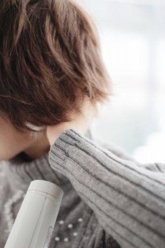 ショートヘアの乾かし方とスタイリング方法【ゆっとふわっと柔らかい髪型を作ろう】12