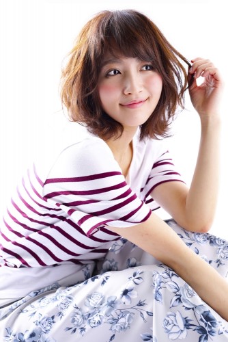 いはえりか（伊波絵梨花）グラデーションボブに波巻きするとこんな柔らかくてフワッとした髪型になるよ【2016春のフェミニンな女性のイメージ】02