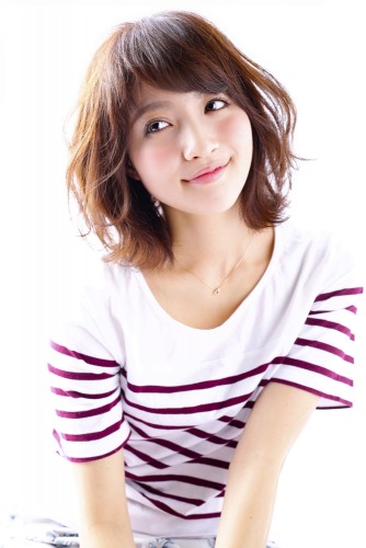 いはえりか（伊波絵梨花）グラデーションボブに波巻きするとこんな柔らかくてフワッとした髪型になるよ【2016春のフェミニンな女性のイメージ】07