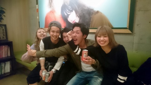 お酒と鍋と笑い04