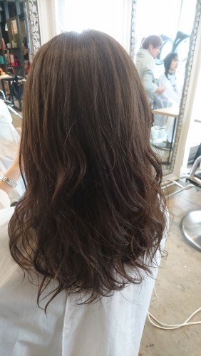 イルミナカラー【オーシャン6】のツヤっぽさと深いくすみ加減04