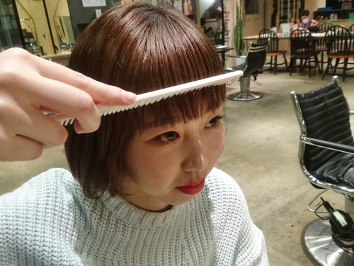自分で前髪を切るときに注意した方が良いことは何ですか?【美容師のQ&A】24