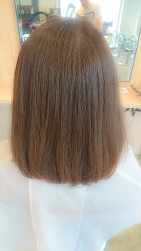 【黒染め落としの施術例】2ヵ月前の黒染めから明るすぎず暗すぎずのラベンダーアッシュ2