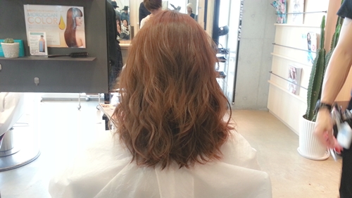 ガーネットブラウンカラー 赤味を生かした髪色も柔らかい雰囲気で可愛い 美容師 谷垣良和オフィシャルブログ U Realm Ginza 銀座の美容室