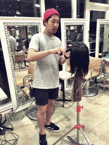 さらに技術を極めろ!スタイリスト全員参加のカットレッスン14