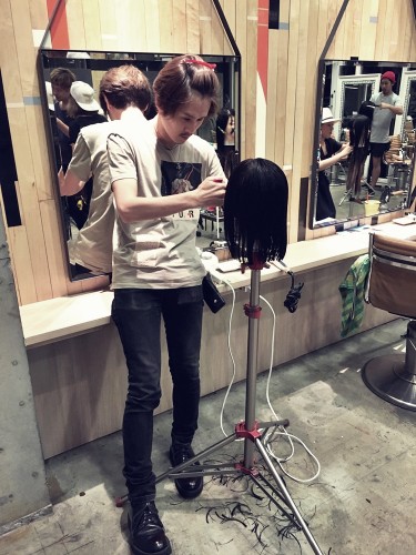 さらに技術を極めろ!スタイリスト全員参加のカットレッスン17