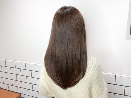 髪に上品なブラウンと柔らかさのあるアッシュラベンダーを ベルフラワーカラー 美容師 谷垣良和オフィシャルブログ U Realm Ginza 銀座の美容室